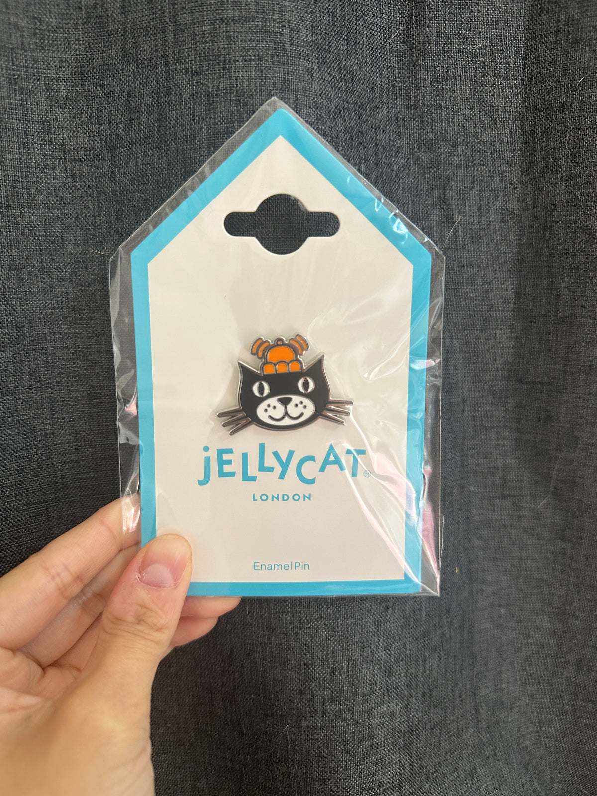 UK0057 - Jellycat Pin - Jellycat