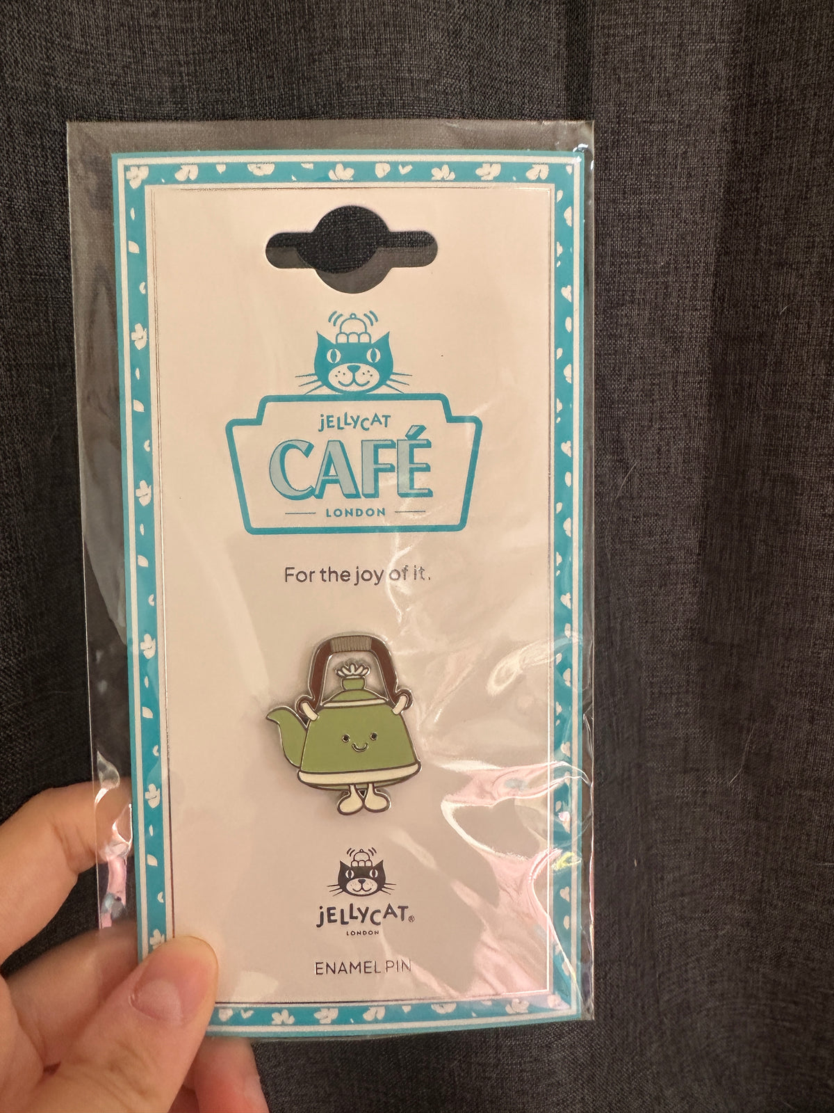 UK0074 - Jellycat Pin - Amuseables Vividdy Teapot