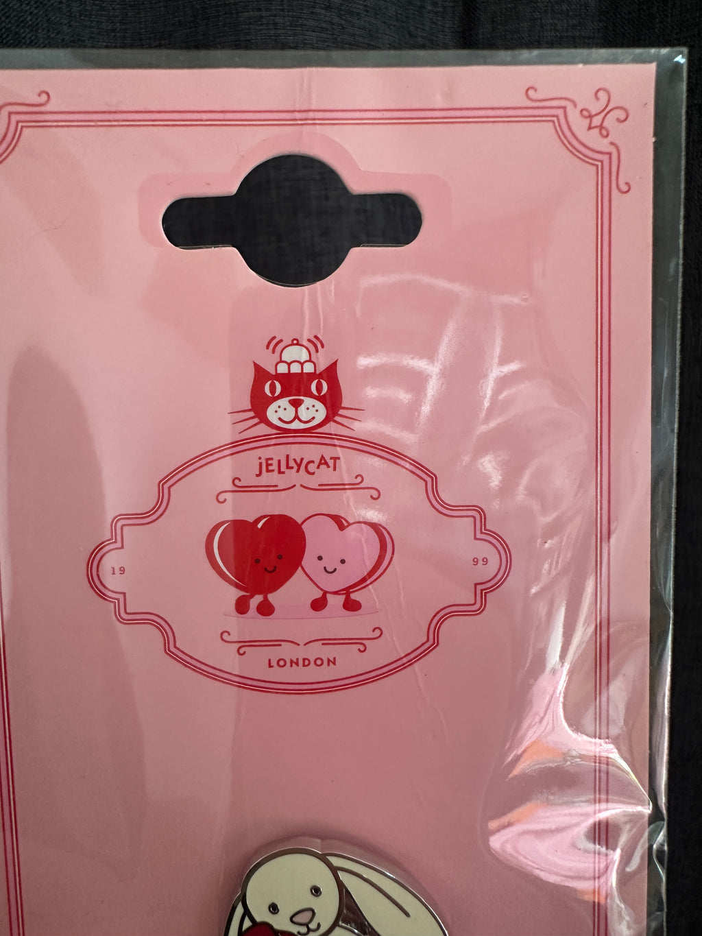[Imperfect] Jellycat Pin - Cream Bunny With Rose