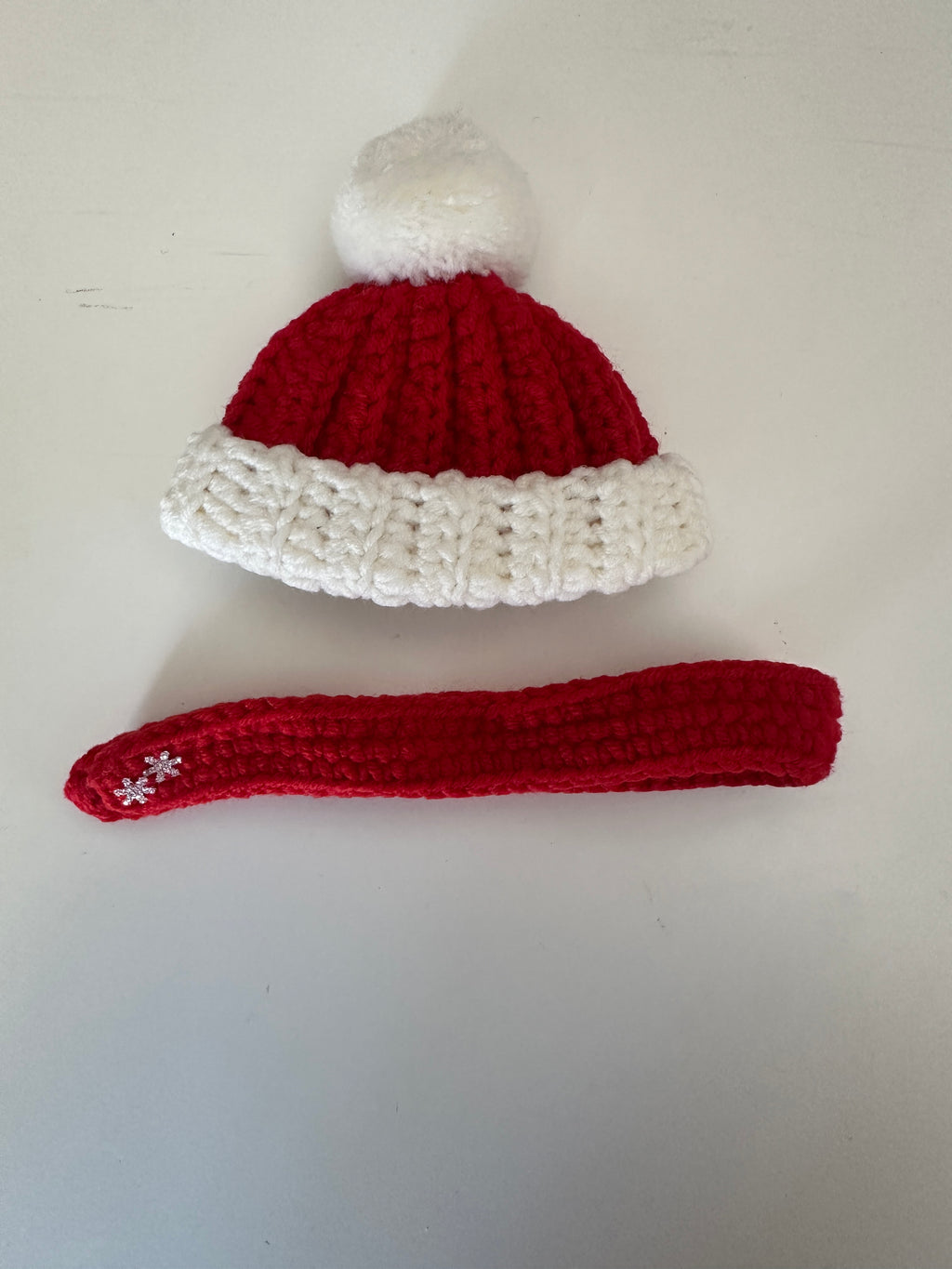 UK0102 - Outfit for Jellycat Amuseables Peanut/ Peanut Penguin (small) - red hat & scarf (Outfit Only)
